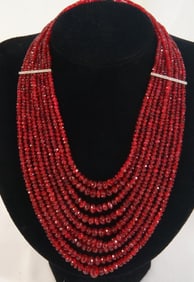 Rare Vintage Burma Ruby necklace - 650 carats