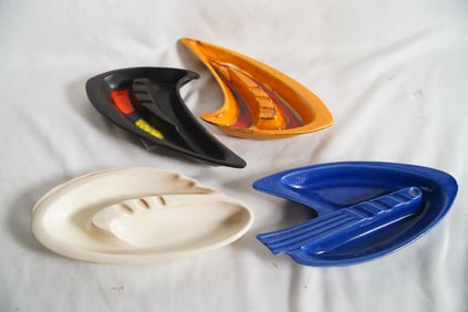 4 Sunkist Mid-Century ash trays -Van Nuys Pottery