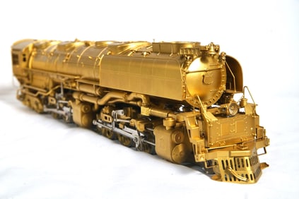 Two piece Brass KTM Japan Locomotive and tender