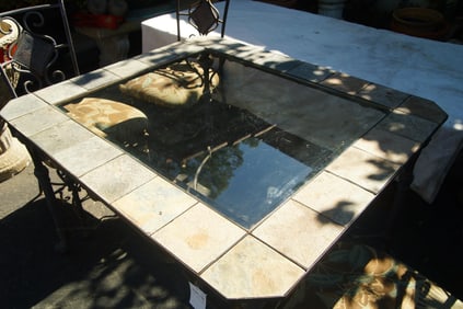 5 pc Patio glass top table & 4 chairs