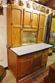 Hoosier cabinet - American 1920's