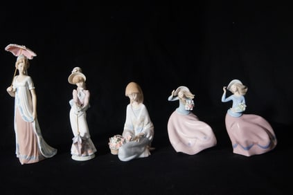 Collection of 5 Lladro girl figures