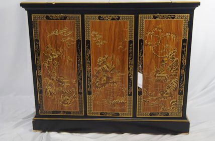 Chinese Lacquered fold-open bar