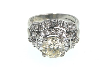 Platinum Diamond ring w 2.01 carat center stone