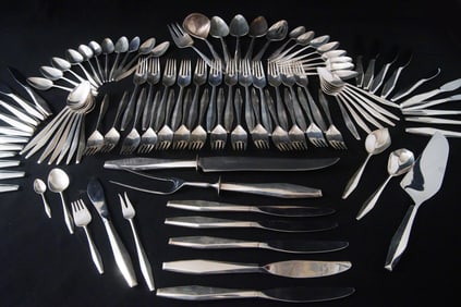 Reed & Barton Lark' 102pc Sterling Silver Flatware