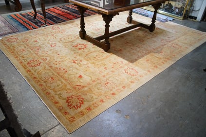 Modern Mughal woven wool rug with beige ground