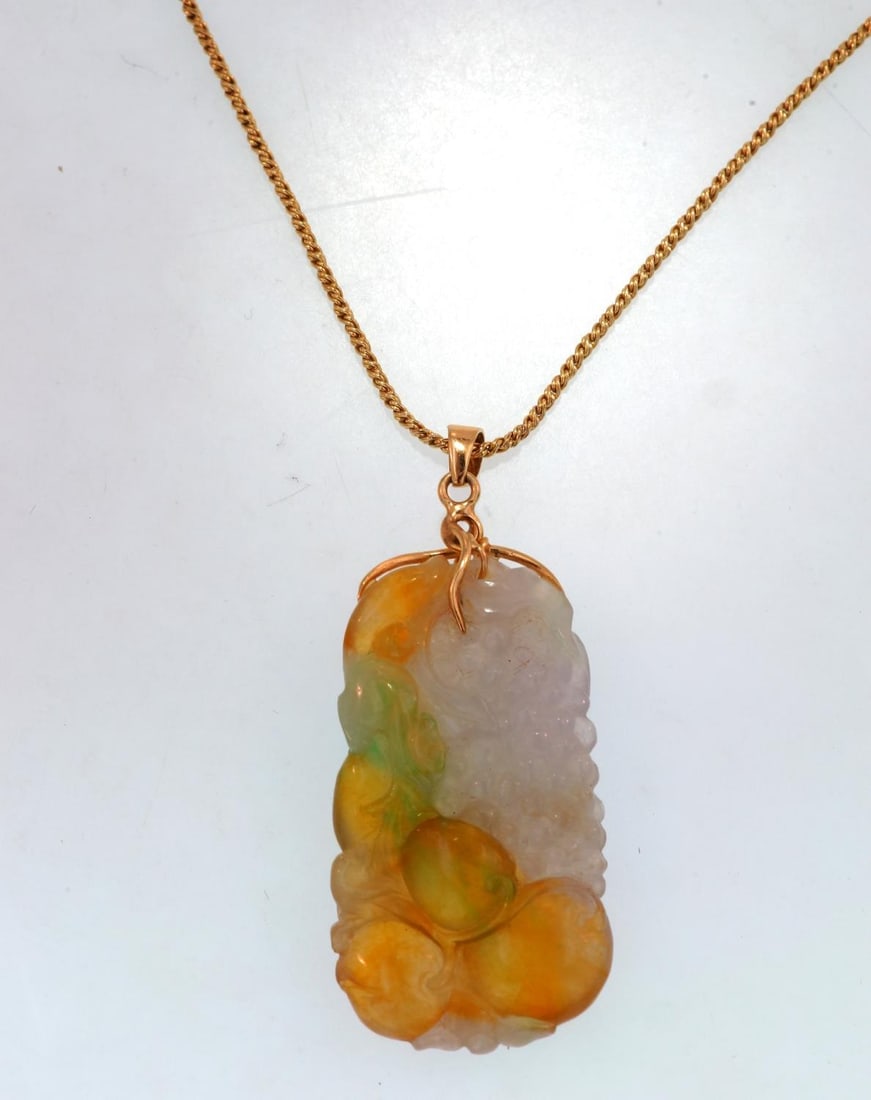 Inlaid Chinese Jade14kt Gold pendant & Gold Chain (1 of 5)