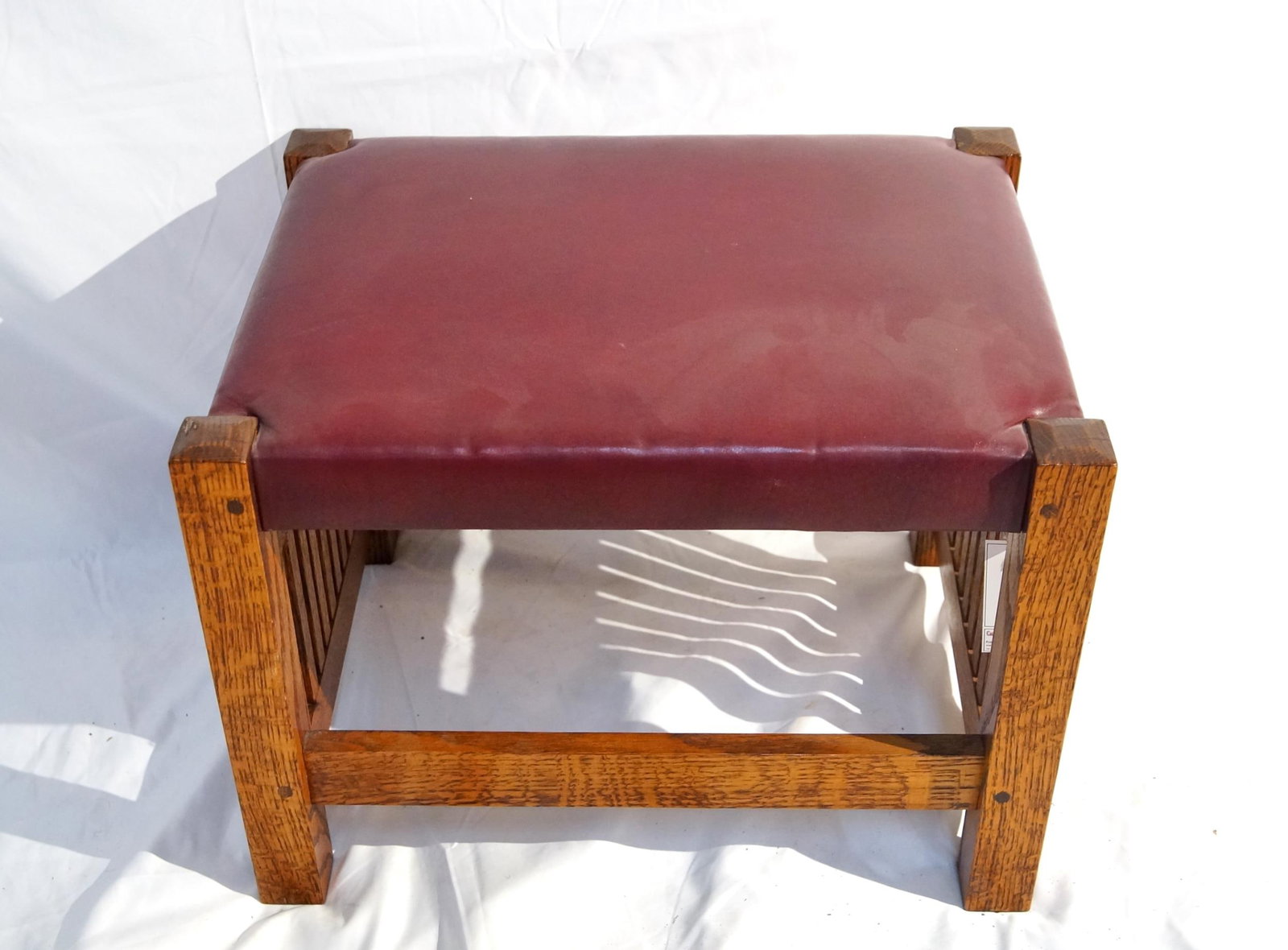 Mission oak footstool crafted by Alan Cole (1 of 4)