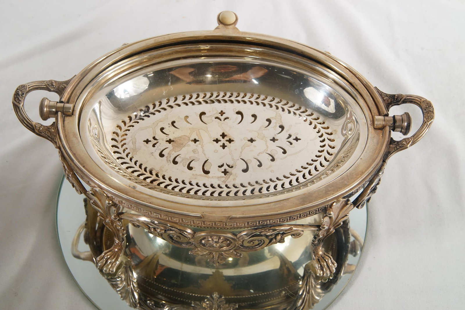 Covered silver plate vegetable dish - 3