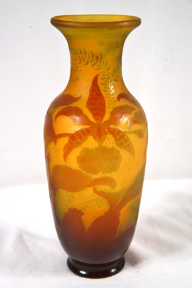 D'Argental Cameo Glass Orchid & Fern Vase 8.75": An exceptional French Art Nouveau period multi-layered cameo glass baluster vase designed by Paul Nicolas for the St. Louis crystal works factory under the D'Argental brand name (circa 1920). Standing