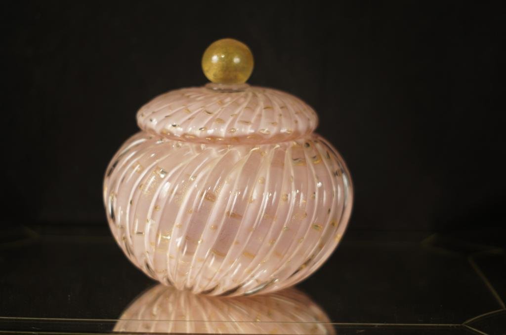 Murano glass lidded bowl - 8"x8": antique piece