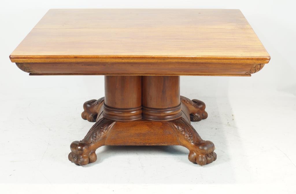 19th c. American Mahogany claw foot table -: center pedestal leg with 7 leaves