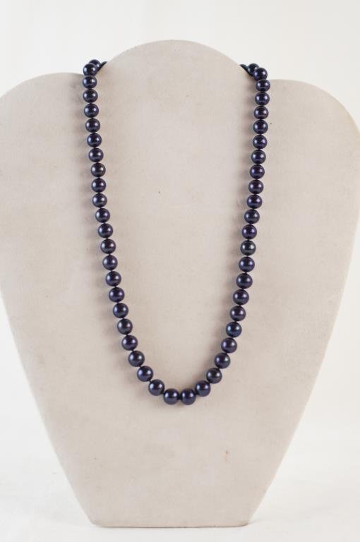 South Seas black cultured pearls necklace: 20.5"