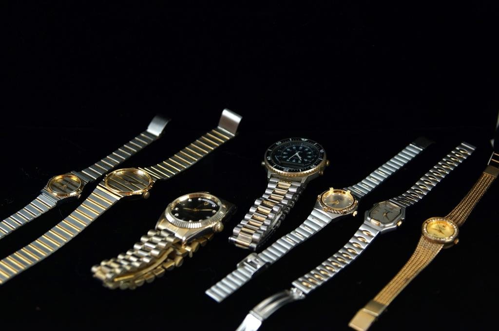 Men's and ladies watches - app 7pcs: knockoffs - Cartier, Rolex, Piaget, ...