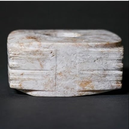 AN IMPORTANT AND MAGNIFICENT ARCHAIC JADE 'DEITY MASK' CONG LIANGZHU CULTURE, CIRCA 3300 – 2300: AN IMPORTANT AND MAGNIFICENT ARCHAIC JADE 'DEITY MASK' CONGLIANGZHU CULTURE, CIRCA 3300 – 2300 BCE良渚文化 神面纹玉琮重器MEASURE