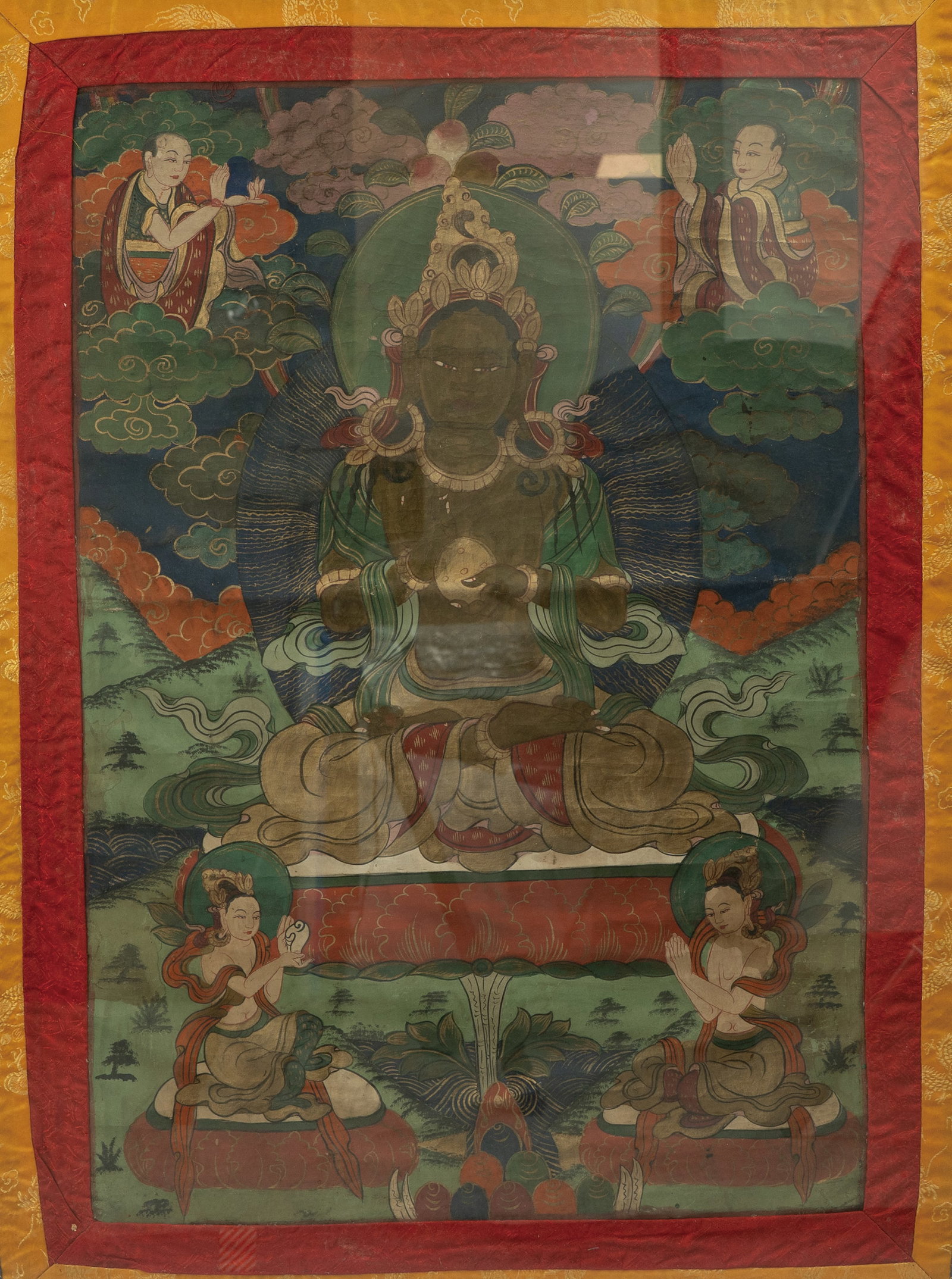A DISTINGUISHED TIBETAN THANGKA OF A BUDDHIST DEITY 18TH / 19TH CENTURY 18/19世纪: A DISTINGUISHED TIBETAN THANGKA OF A BUDDHIST DEITY18TH / 19TH CENTURY18/19世纪 唐卡ESTIMATE: $3.000 – $5.000DescriptionThis finely executed thangka depicts a central