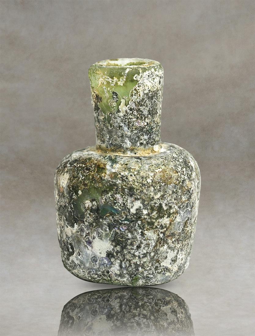 Roman Glass Perfume Vial (1 of 2)