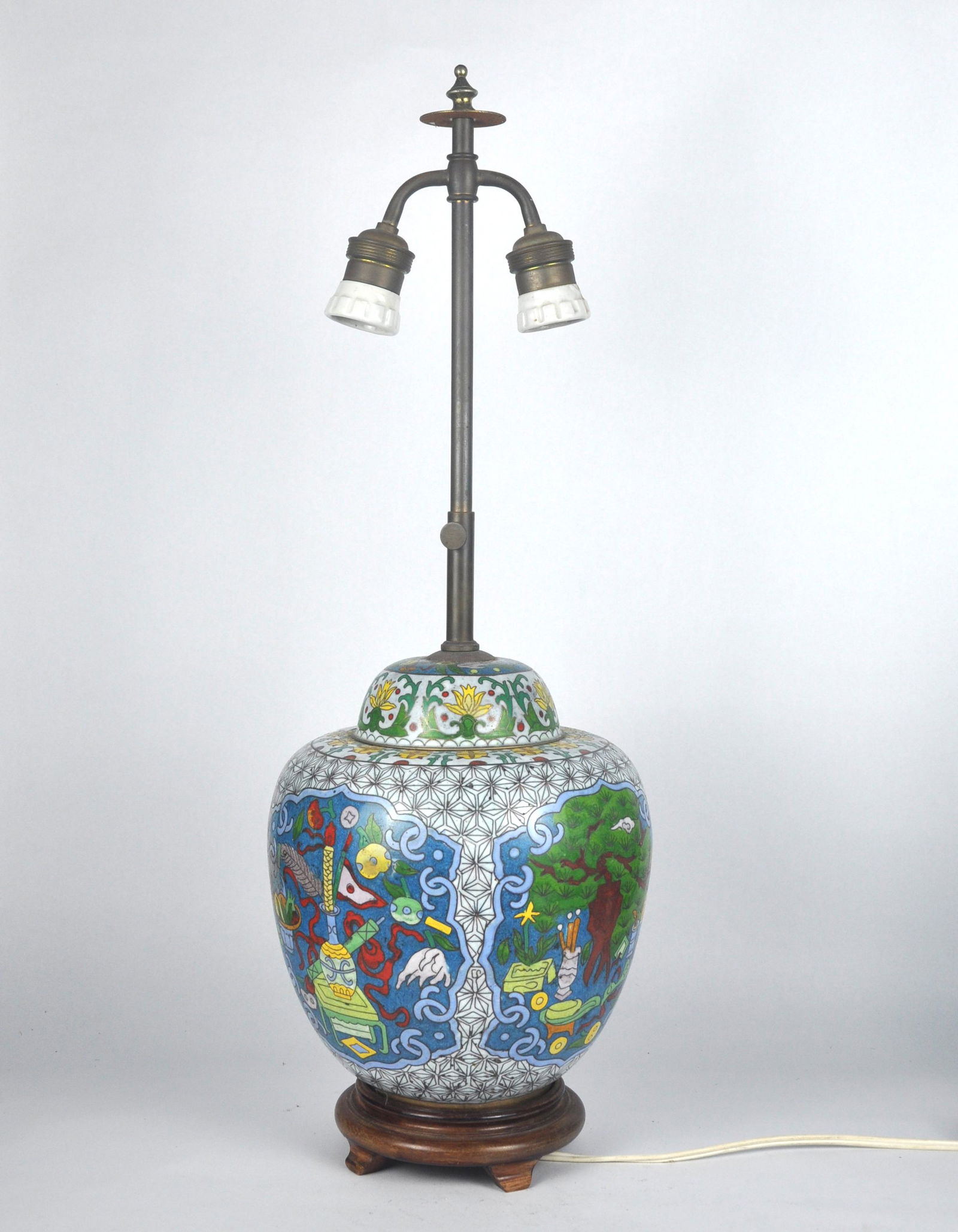 A Chinese Cloisonne Lamp, 20th C., Auction