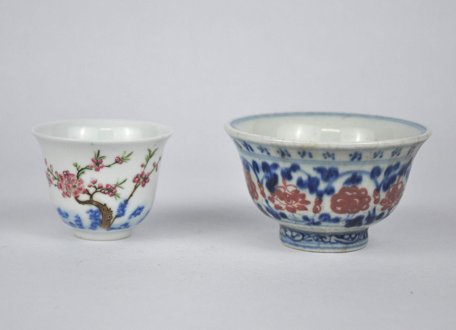 Two Chinese tea bowls, 20th C. (1 of 4)