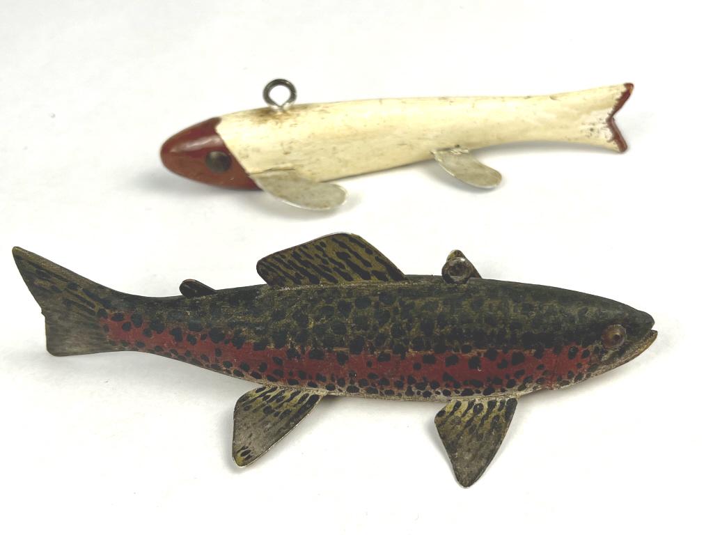 (2) Ice fishing decoys (1 of 6)