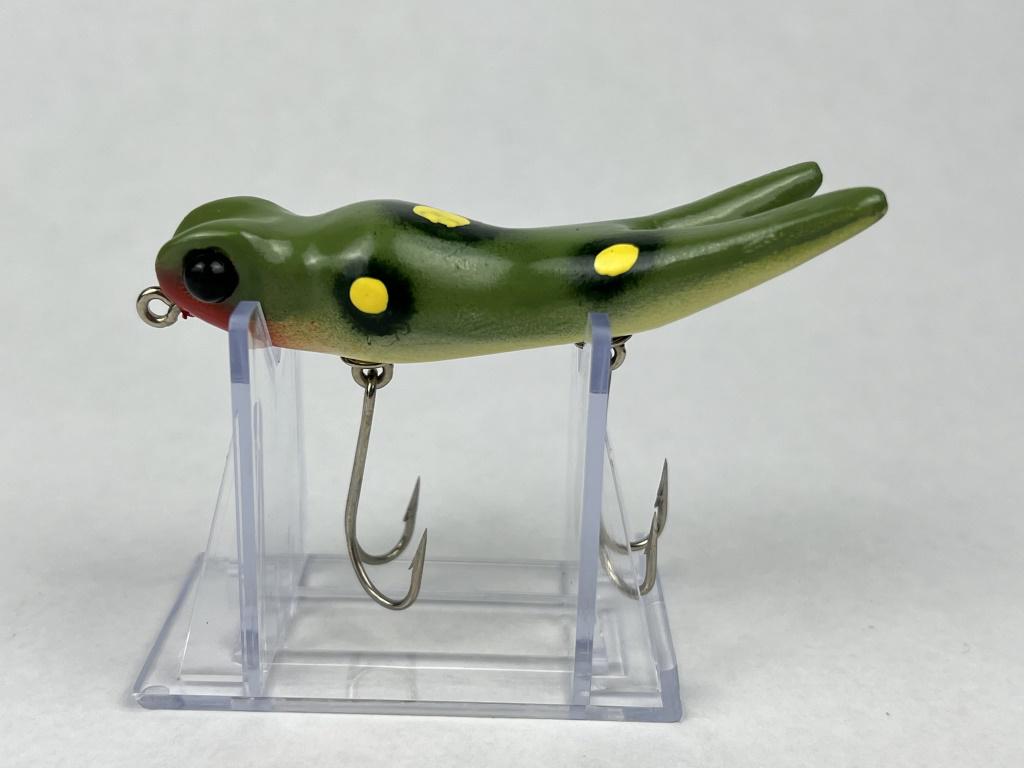 Arthur Edward frog fishing lure: Painted wood frog fishing lure by Arthur Edward. Condition: Presenting nicely. Dimensions: L 3.5"
