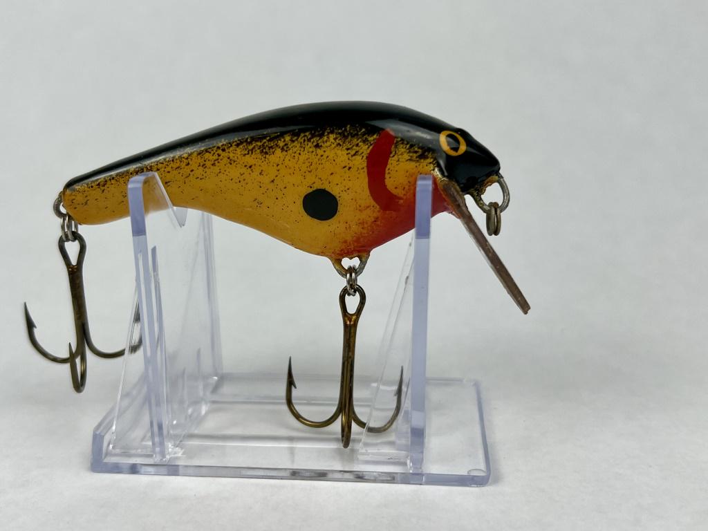 Bob Dennis 1974 fishing lure (1 of 4)