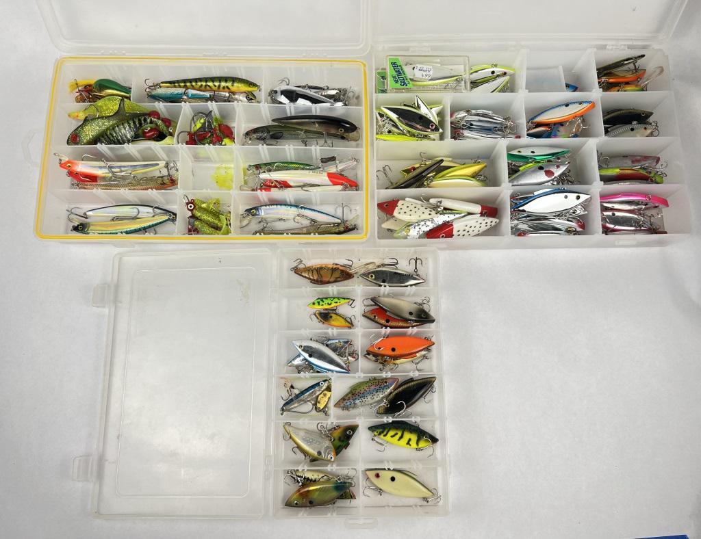 Huge lot of usable and vintage fishing lures (1 of 6)