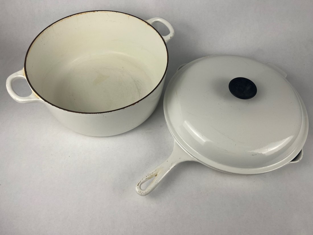 Le Creuset dutch oven and covered pan (1 of 7)