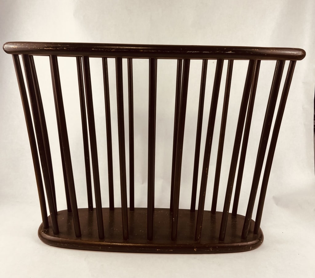 Arthur Umanoff magazine rack (1 of 5)