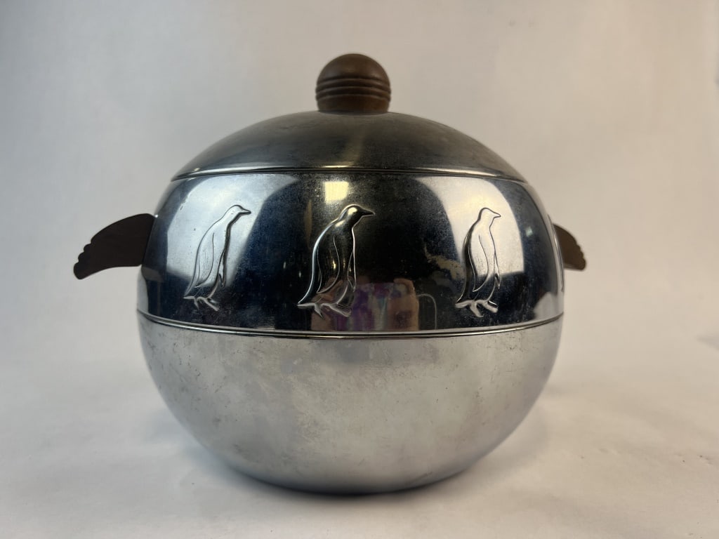 West Bend Penguin hot and cold server (1 of 4)