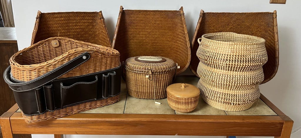 Grouping of baskets including Nantucket Basket (1 of 15)