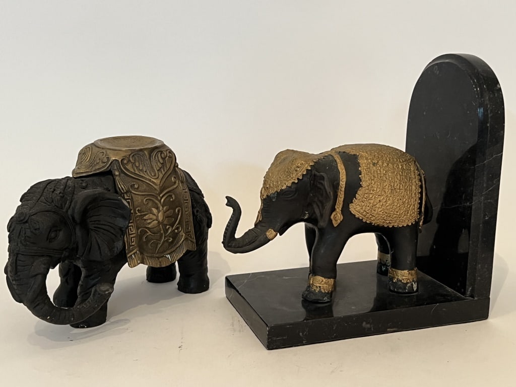 Metal elephants incl bookend (2) (1 of 7)