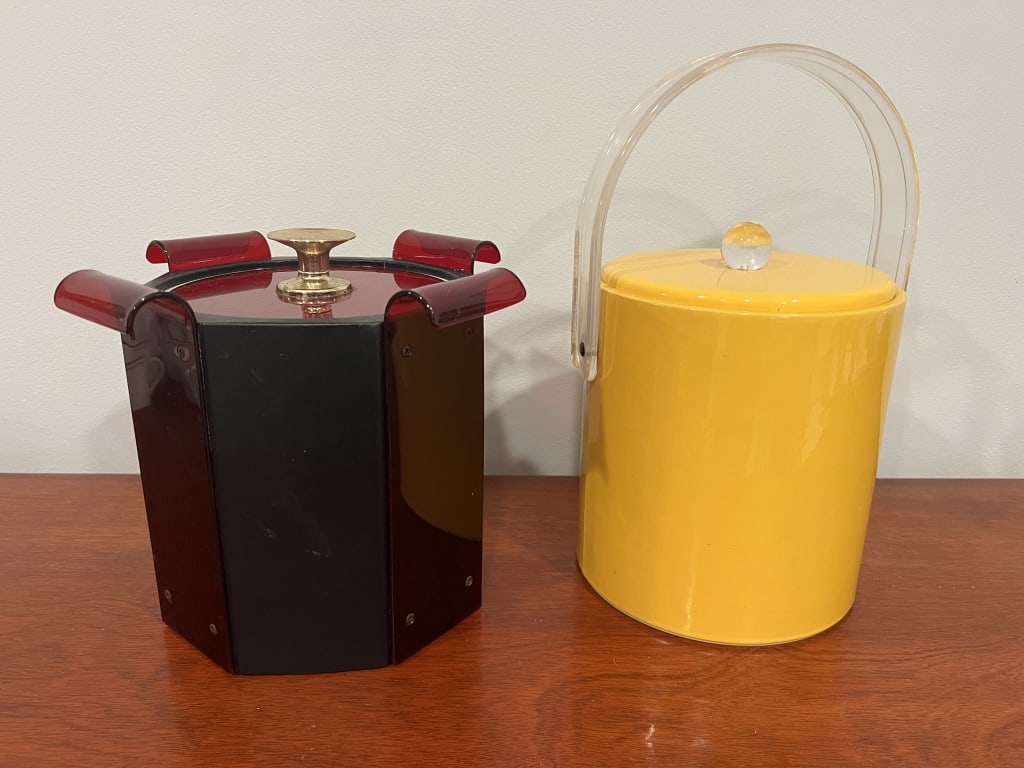 (2) Vintage ice buckets (1 of 6)