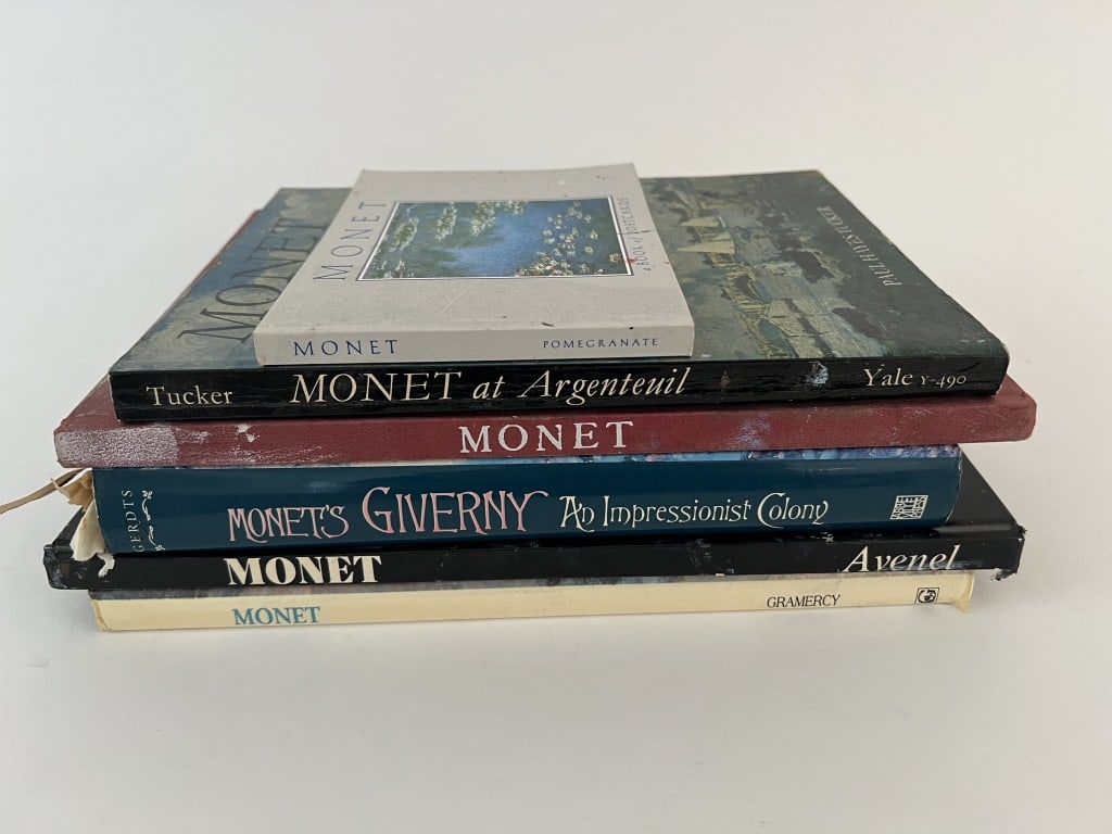 (6) Claude Monet Art Books (1 of 13)
