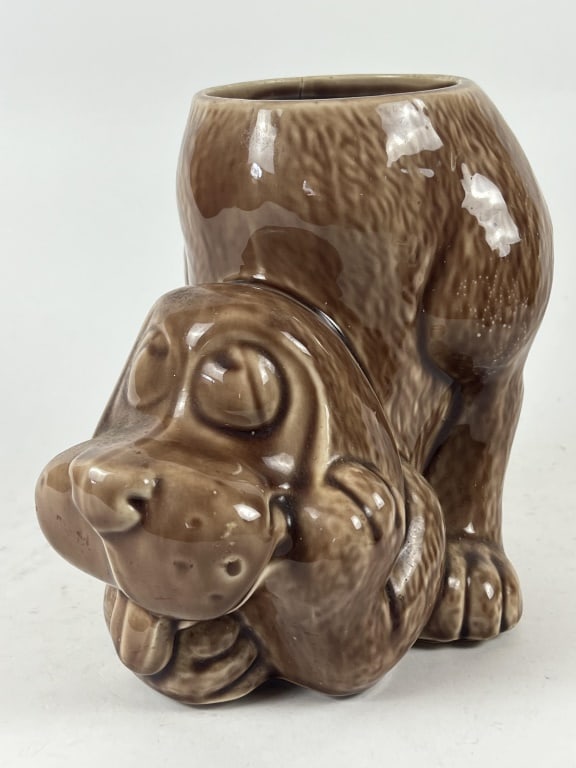McCoy dog vase planter (1 of 5)