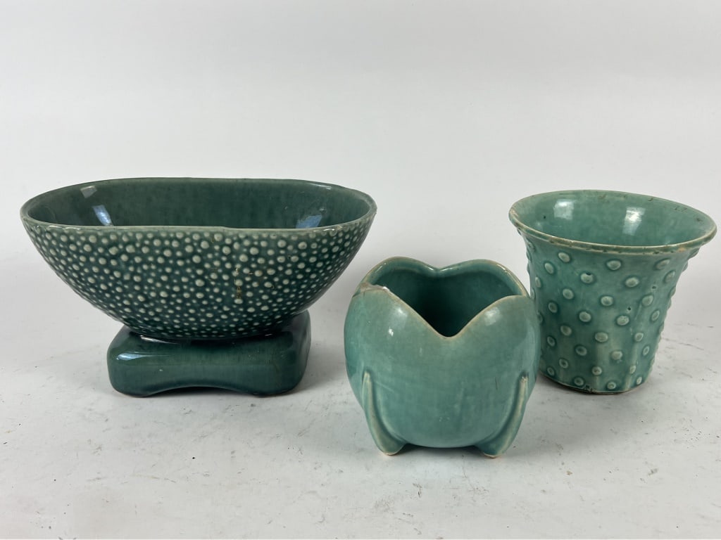 (3) McCoy Planters- Brush + Nelson McCoy (1 of 13)