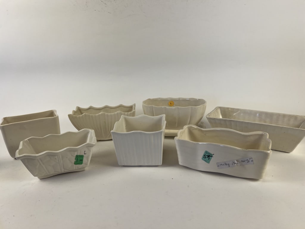 (7) PC White McCoy planter grouping (1 of 8)