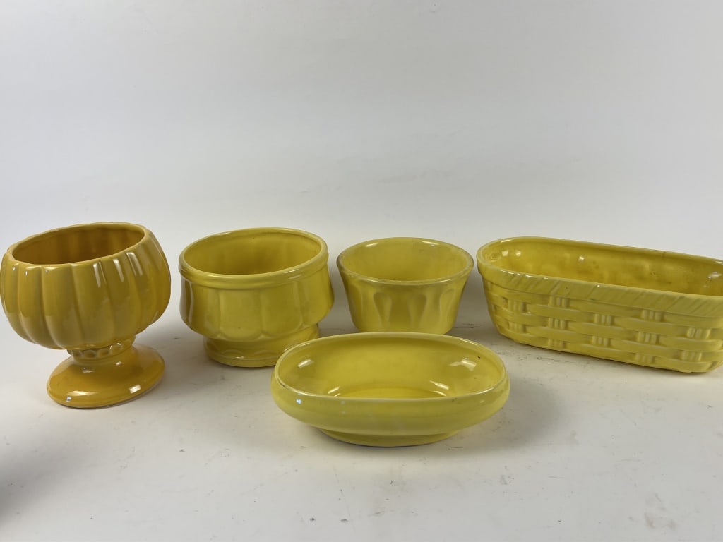 (5) McCoy Floraline yellow planters (1 of 8)
