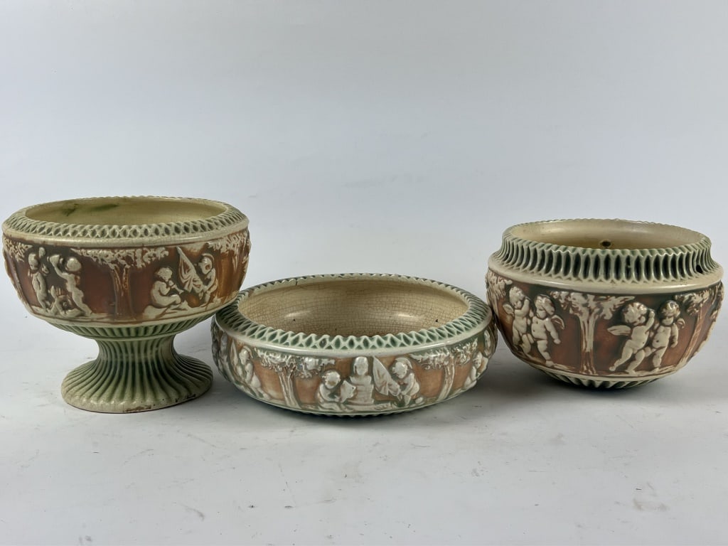 Roseville Donatello pottery grouping (1 of 12)