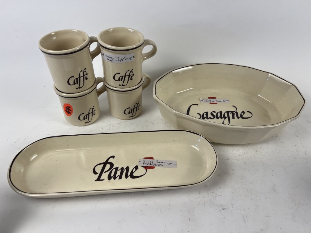 McCoy Dinnerware grouping (1 of 6)