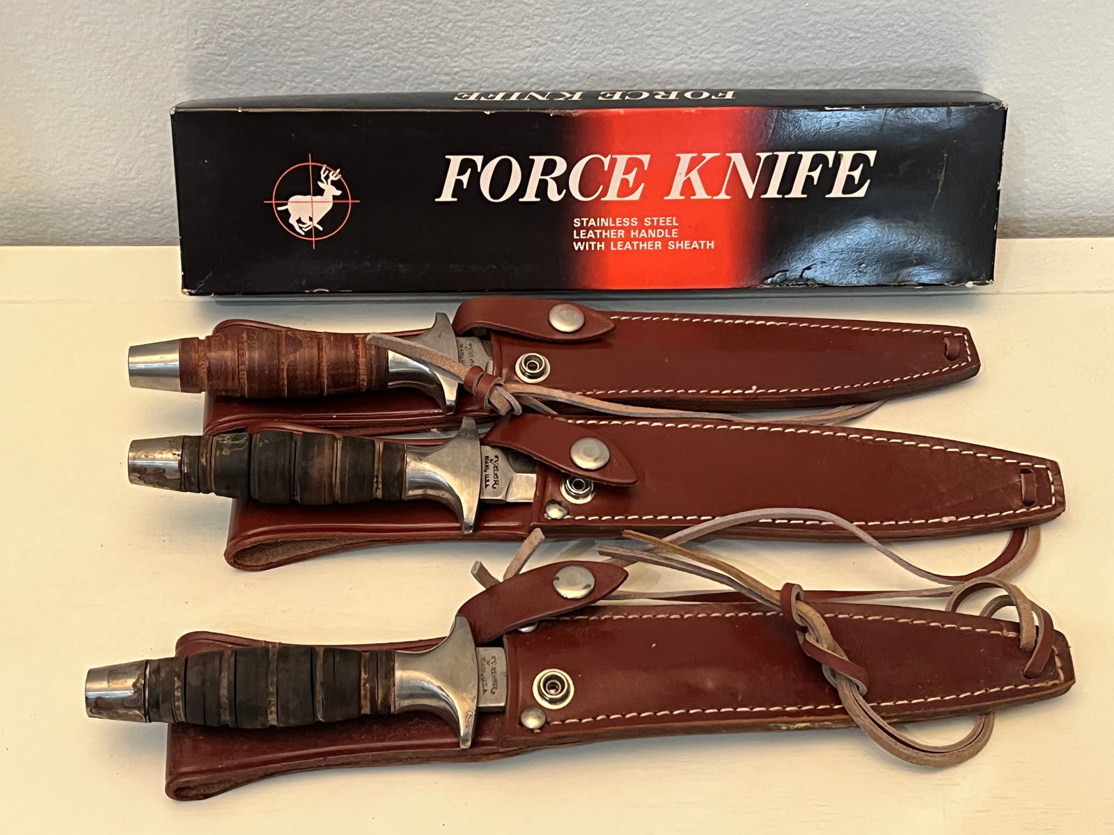 (3) Valor 373 Common Commando Knives (1 of 10)