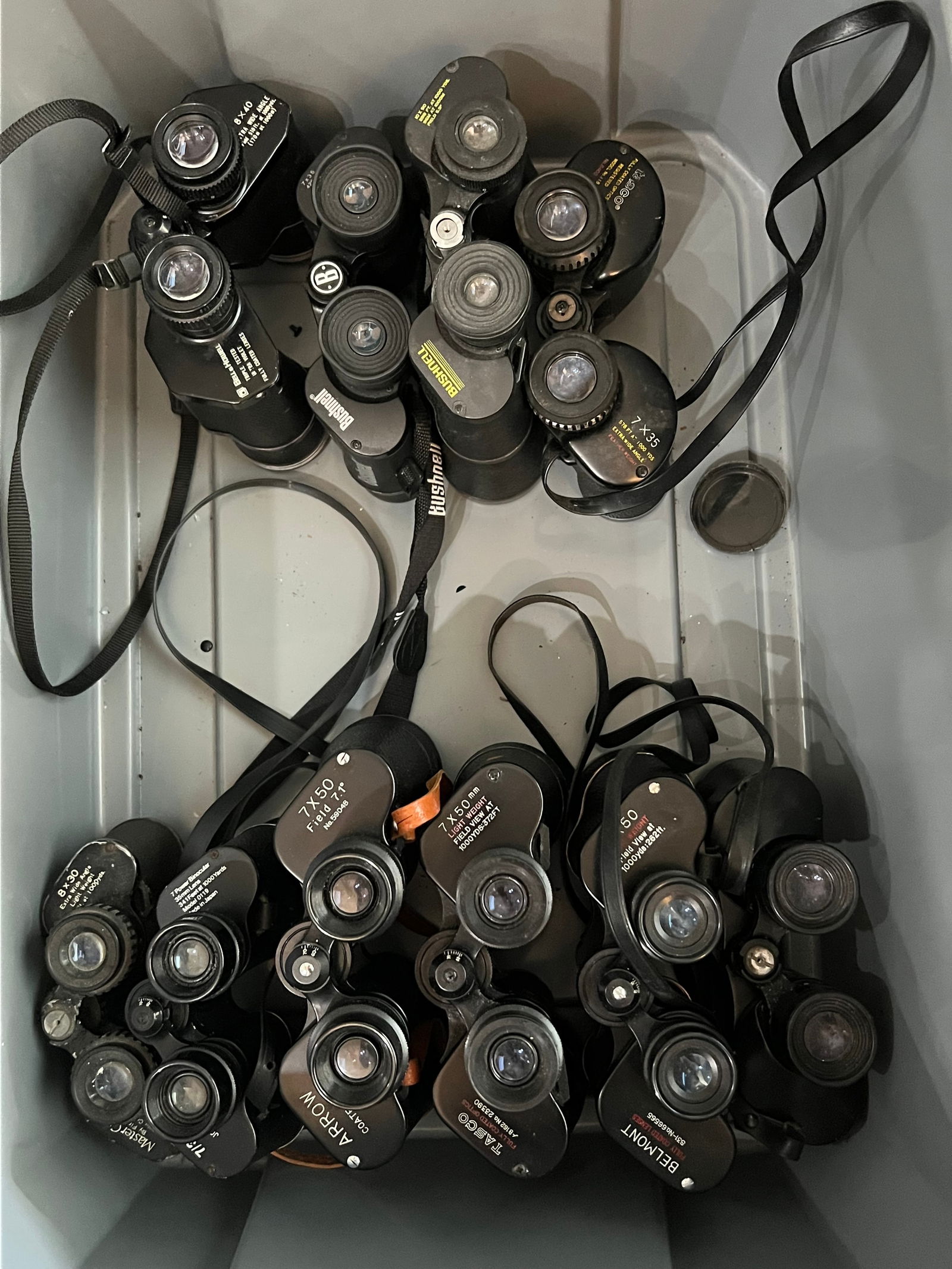 Large lot of vintage Binoculars (1 of 8)