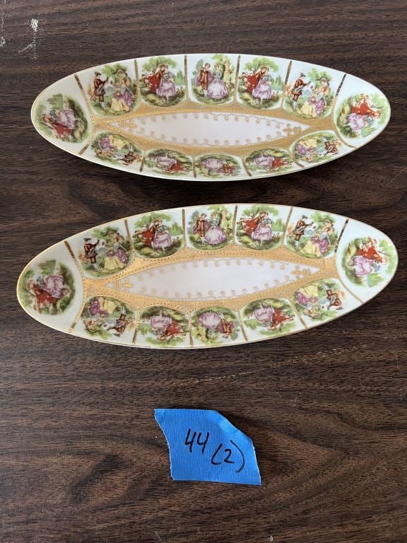 (2) Royal Vienna style plates (1 of 7)
