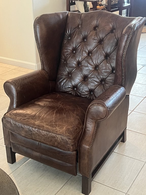 Tufted Leather Recliner Chair (1 of 10)