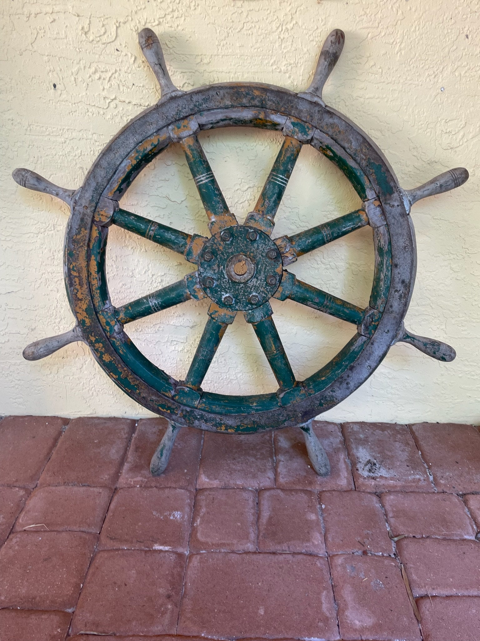 Antique 8 Spoke Ship Wheel (1 of 10)