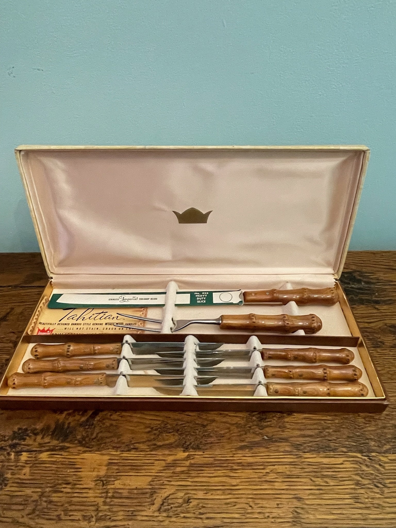 Tahitian Bamboo Handle Knife Set (1 of 7)