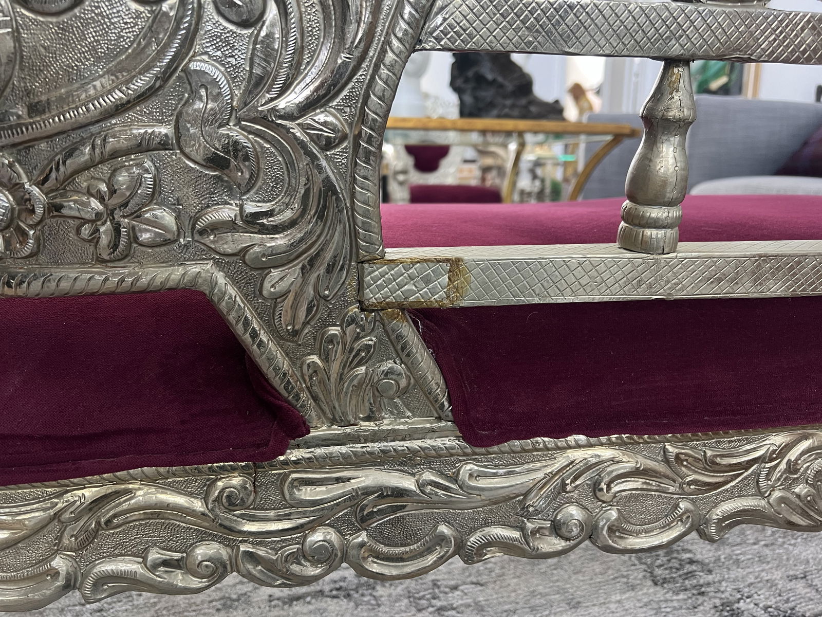 Victorian Silver Lion Head Sofa - 8