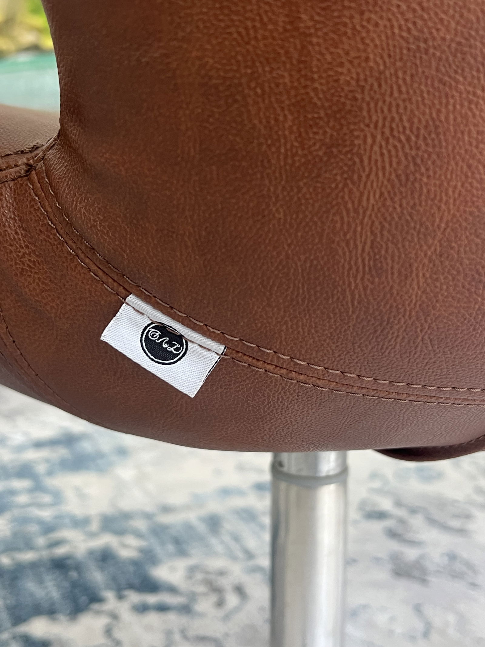 (2) Swan Style Chairs - 5