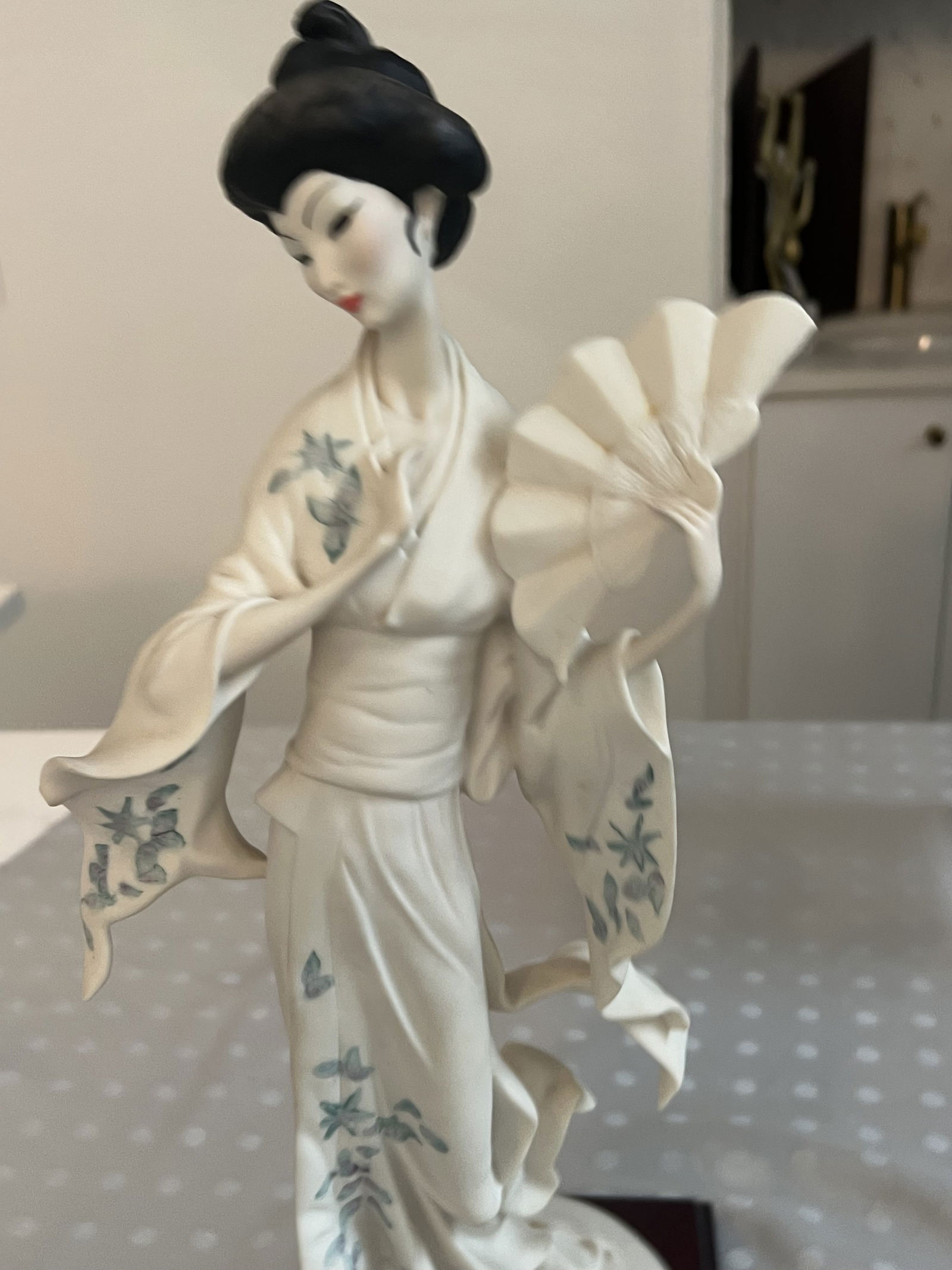 Giuseppe Armani "Oriental Lady" Figurine - 3