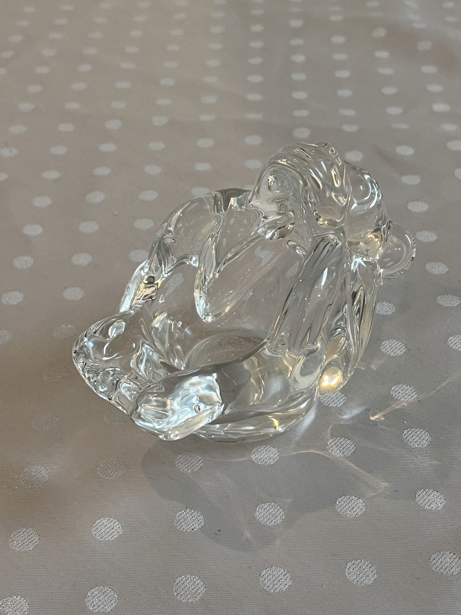 Art Vannes France Crystal Monkey Bowl: Unsigned, crystal. Dimensions: H 4" x L 6" x W 3.5" Condition: Only minor signs of age. Low Estimate: 50.00High Estimate: 100.00